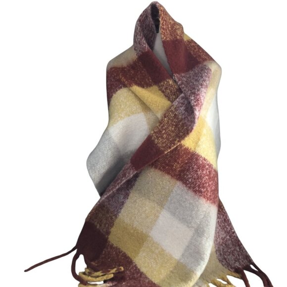 Steve Madden Shawl Scarf Womens Ivory Orange Muffler Blanket Wrap Fringe NWTs - Picture 1 of 5